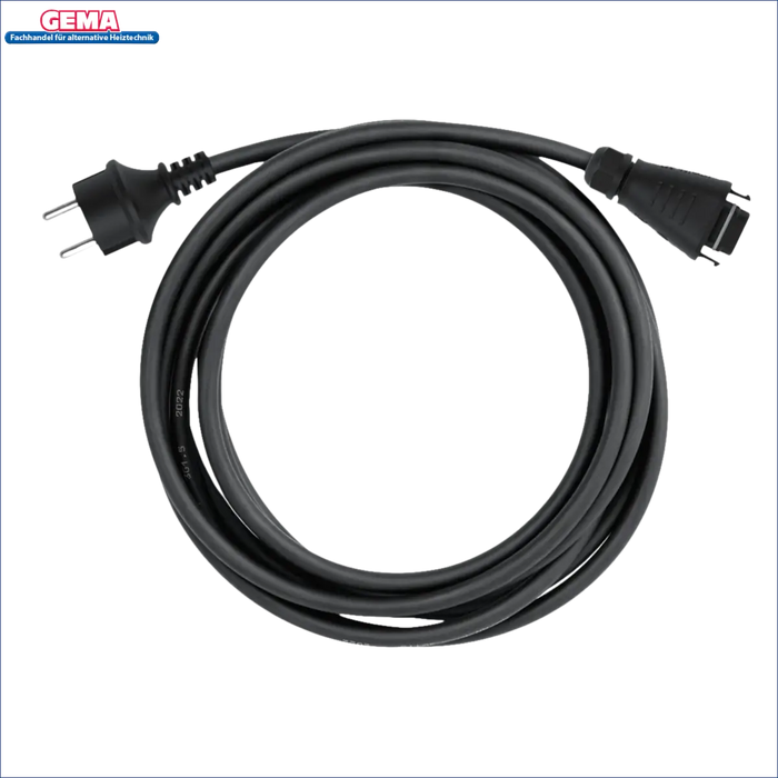 Schwarzes Stromkabel mit europäischem Stecker für 1680Wp Balkonkraftwerk